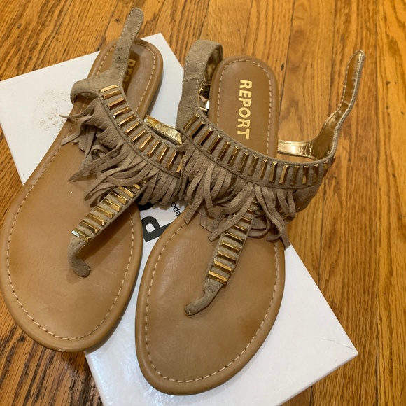 Tan sandals - Picture 2 of 4